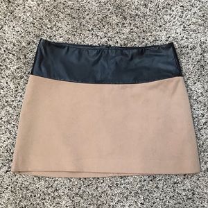 Express Women’s Black and Cream Faux Mini Shirts 4